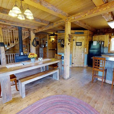 Canyon View Family Cabin, Deck, Tv Room, Games, Bbq, Campfire Monticello Exterior photo