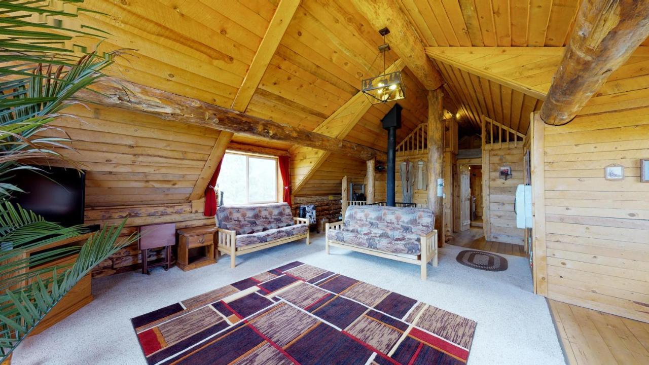 Canyon View Family Cabin, Deck, Tv Room, Games, Bbq, Campfire Monticello Exterior photo